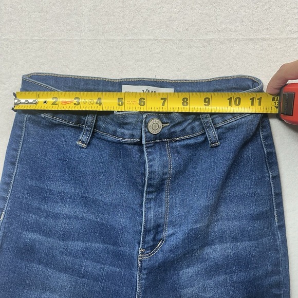 YMI Chloe High Rise Flare Jeans Women's Size 5 / 27 Blue Stretch Denim Cowgirl - Picture 9 of 15